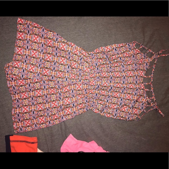 patterned romper - Picture 1 of 2